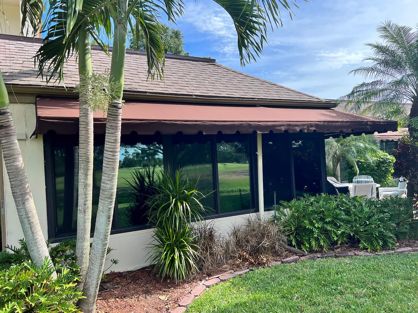 brown Brace Your Awnings: Expert Tips for Weathering Florida's Hurricane Season in Melbourne, FL